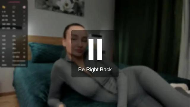 Image 8 of cuttiechloe Stream on Chaturbate on 19 days ago