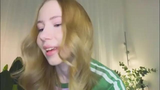 Image 3 of cuute_angell Stream on Chaturbate on 1 month ago