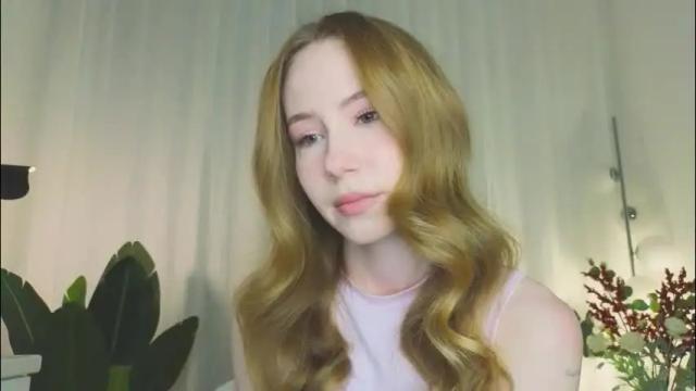 Image 2 of cuute_angell Stream on Chaturbate on 24 days ago