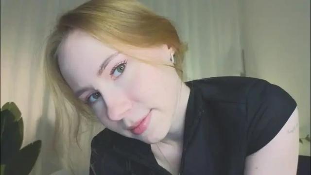 Image 4 of cuute_angell Stream on Chaturbate on 23 days ago