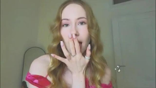 Image 2 of cuute_angell Stream on Chaturbate on 14 days ago