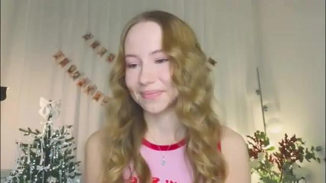 Image 3 of cuute_angell Stream on Chaturbate on 8 hours ago