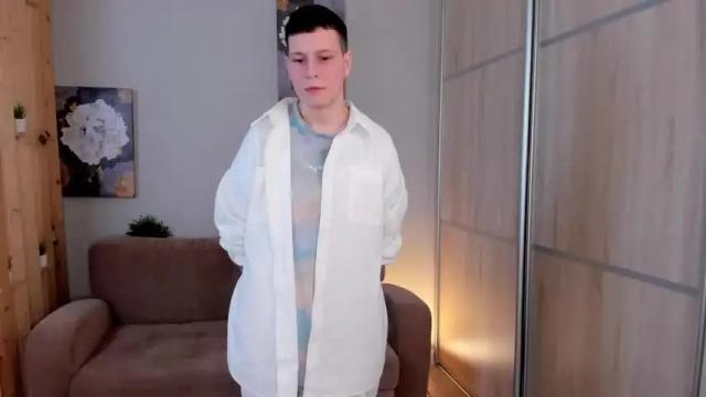 Thumbnail 3, cwenbate's Stream at Chaturbate, 16 months ago