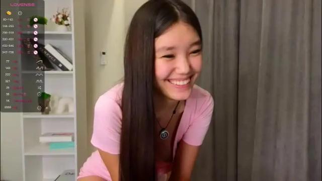 Image 3 of cweneharwick Stream on Chaturbate on 26 days ago
