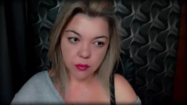 Image 12 of cyberdomme Stream on Chaturbate on 22 days ago