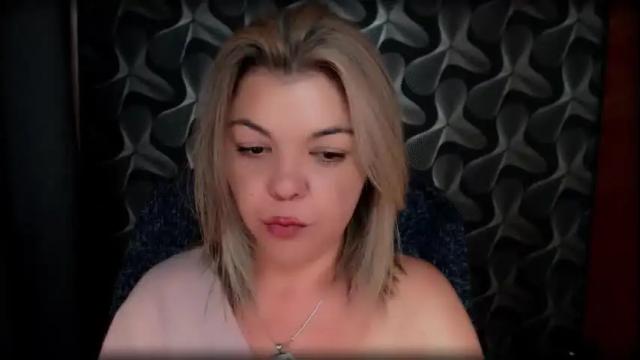 Image 4 of cyberdomme Stream on Chaturbate on 12 days ago