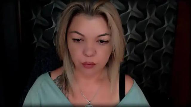 Image 3 of cyberdomme Stream on Chaturbate on 3 days ago