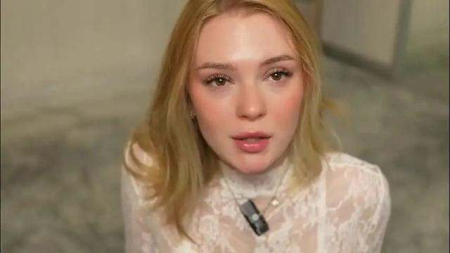 Image 8 of cyberheart_ Stream on Chaturbate on 2 months ago
