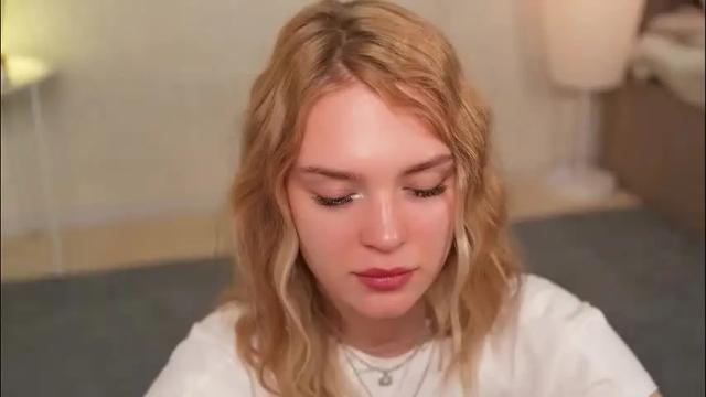 Image 11 of cyberheart_ Stream on Chaturbate on 1 month ago
