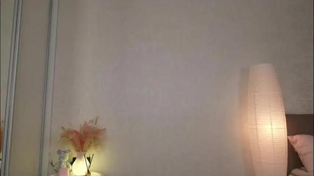 Image 12 of cyberheart_ Stream on Chaturbate on 1 month ago