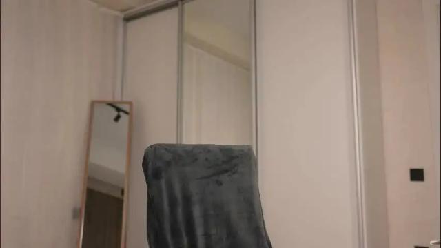Image 6 of cyberheart_ Stream on Chaturbate on 1 month ago