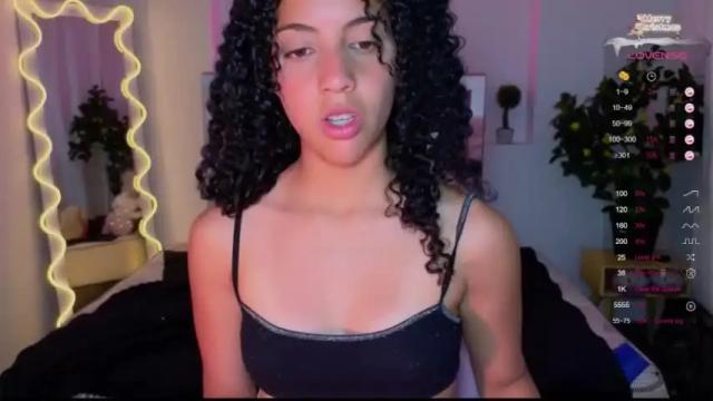 Image 2 of cyberlilyx_tay Stream on Chaturbate on 17 months ago