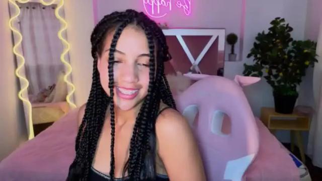 Image 11 of cyberlilyx_tay Stream on Chaturbate on 16 months ago