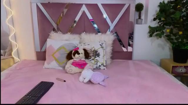 Image 7 of cyberlilyx_tay Stream on Chaturbate on 16 months ago
