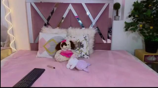 Image 8 of cyberlilyx_tay Stream on Chaturbate on 16 months ago