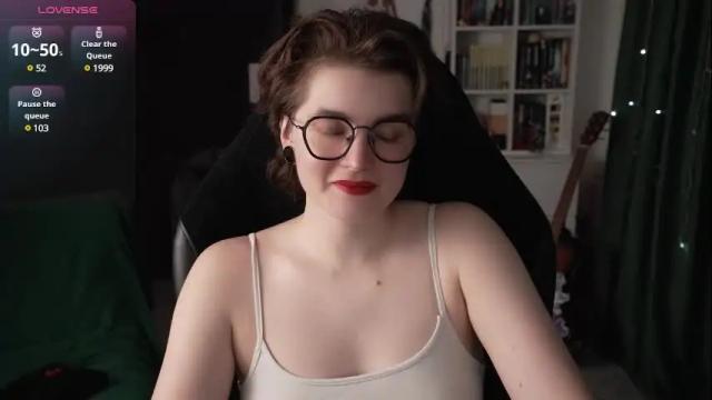 Image 7 of cybersamuraii Stream on Chaturbate on 12 days ago