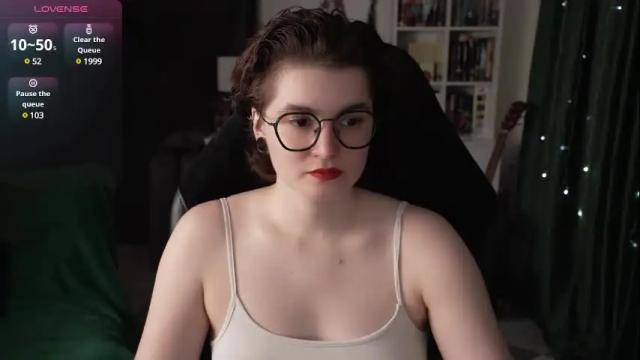 Image 3 of cybersamuraii Stream on Chaturbate on 10 days ago