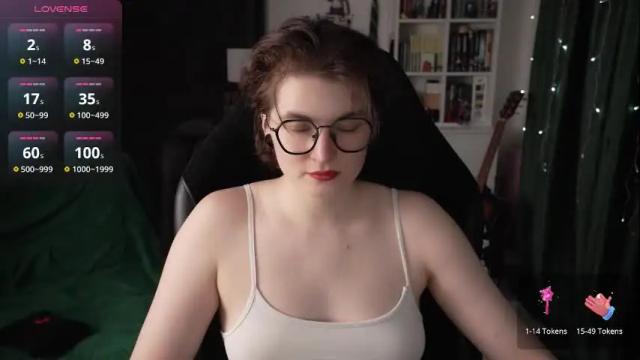 Image 2 of cybersamuraii Stream on Chaturbate on 6 days ago