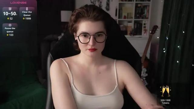 Image 4 of cybersamuraii Stream on Chaturbate on 1 day ago