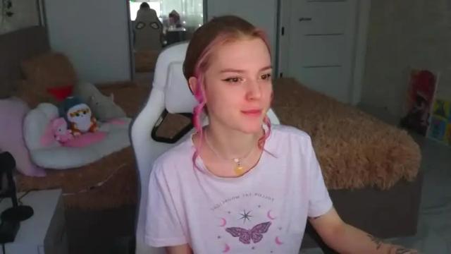 Image 6 of cyberslime Stream on Chaturbate on 18 months ago