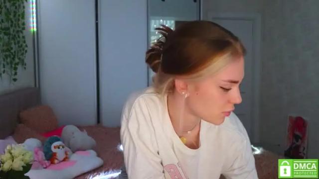 Image 10 of cyberslime Stream on Chaturbate on 18 months ago