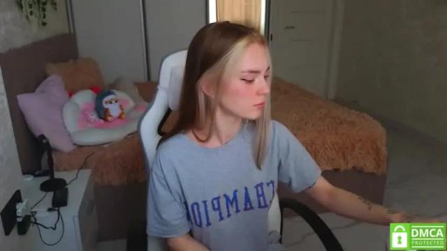 Image 2 of cyberslime Stream on Chaturbate on 17 months ago