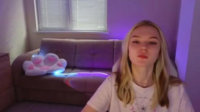 Image 4 of cyberslime Stream on Chaturbate on 16 months ago