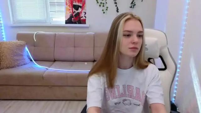 Image 3 of cyberslime Stream on Chaturbate on 16 months ago
