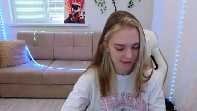 Image 4 of cyberslime Stream on Chaturbate on 16 months ago