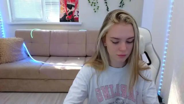 Image 6 of cyberslime Stream on Chaturbate on 16 months ago