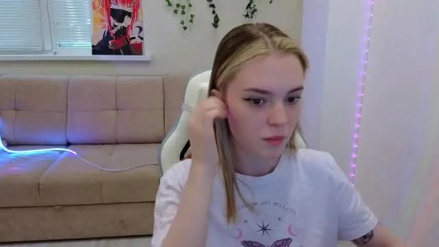 Image 2 of cyberslime Stream on Chaturbate on 16 months ago