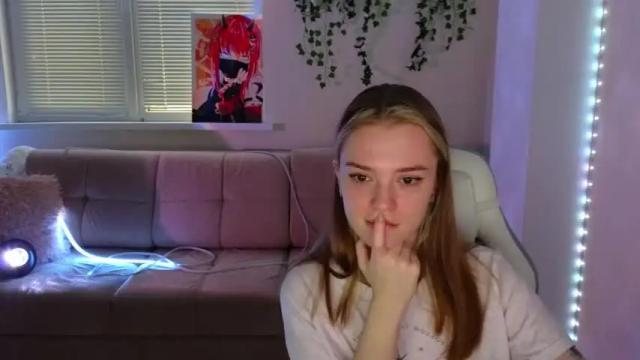 Image 8 of cyberslime Stream on Chaturbate on 16 months ago