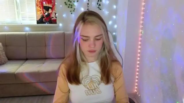 Image 3 of cyberslime Stream on Chaturbate on 15 months ago