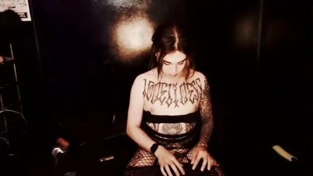 Image 8 of cybertrouble_ Stream on Chaturbate on 15 months ago