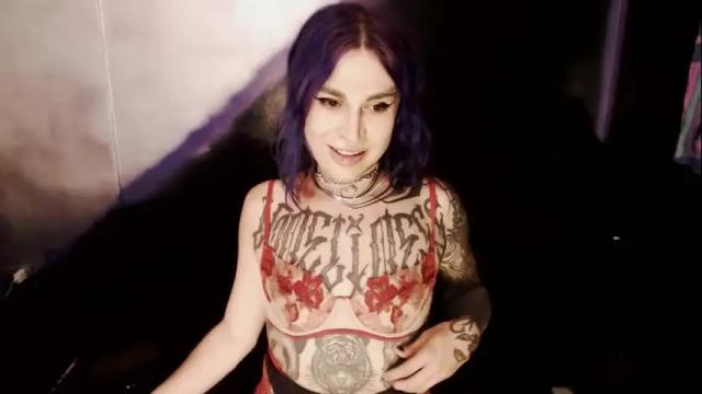 Image 3 of cybertrouble_ Stream on Chaturbate on 3 months ago