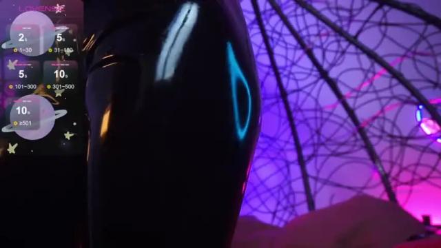 Image 3 of cyberxgoddess_ Stream on Chaturbate on 13 months ago