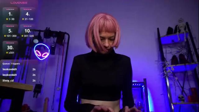 Image 2 of cyberxgoddess_ Stream on Chaturbate on 1 month ago