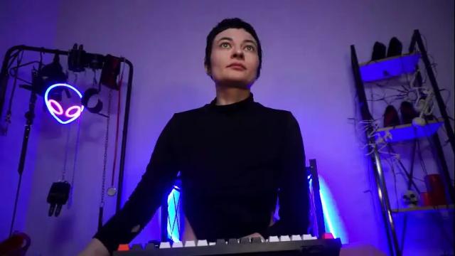Image 6 of cyberxgoddess_ Stream on Chaturbate on 1 month ago