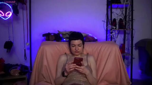 Image 3 of cyberxgoddess_ Stream on Chaturbate on 1 month ago