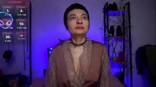 Image 8 of cyberxgoddess_ Stream on Chaturbate on 1 month ago
