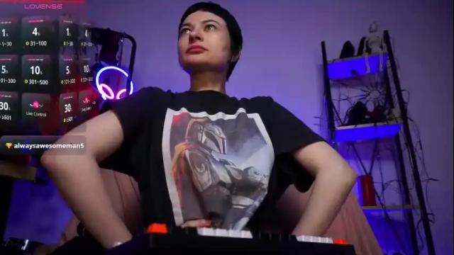 Image 12 of cyberxgoddess_ Stream on Chaturbate on 20 days ago