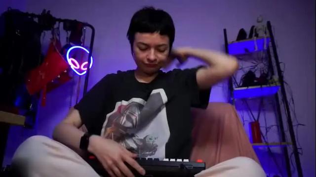 Image 6 of cyberxgoddess_ Stream on Chaturbate on 20 days ago