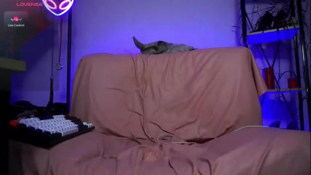Image 12 of cyberxgoddess_ Stream on Chaturbate on 5 days ago