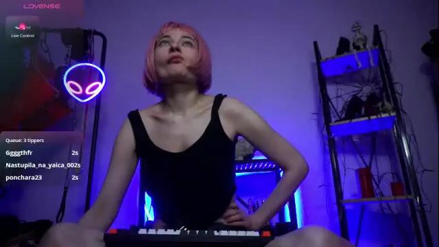 Image 12 of cyberxgoddess_ Stream on Chaturbate on 5 days ago
