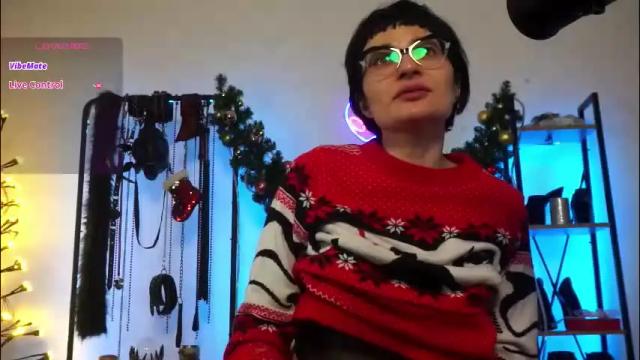 Image 2 of cyberxgoddess_ Stream on Chaturbate on 1 month ago