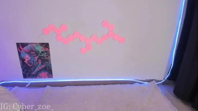 Image 4 of cyberzoe Stream on Chaturbate on 1 month ago