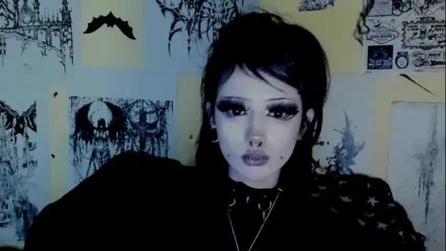Image 3 of cybrcor3 Stream on Chaturbate on 20 days ago