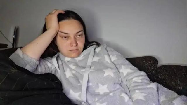 Image 12 of cyndee_winter Stream on Chaturbate on 2 months ago