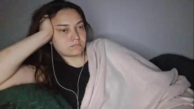 Image 12 of cyndee_winter Stream on Chaturbate on 2 months ago