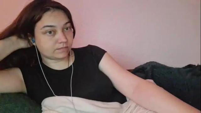 Thumbnail 2, cyndee_winter's Stream at Chaturbate, 2 months ago